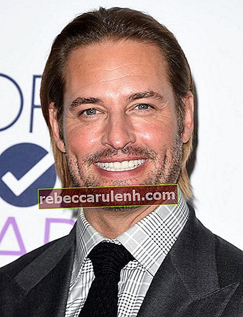 Josh Holloway aux People's Choice Awards 2016