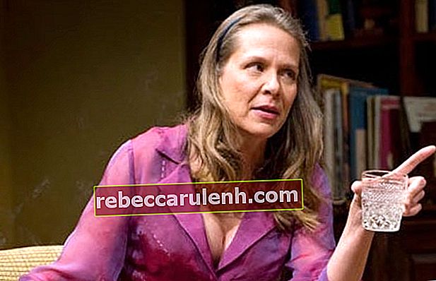 Amy Morton vue en parlant