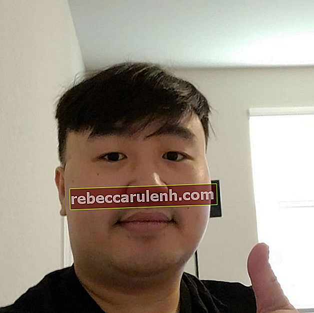 Asian Andy vu dans un selfie pris en novembre 2020