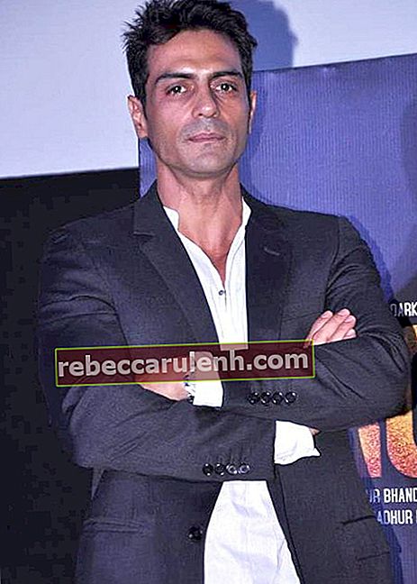 Арджун Рампал на премьере фильма «Героиня» в июле 2012 года.