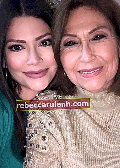 Ana Patricia Gámez avec sa mère, comme on le voit en janvier 2020