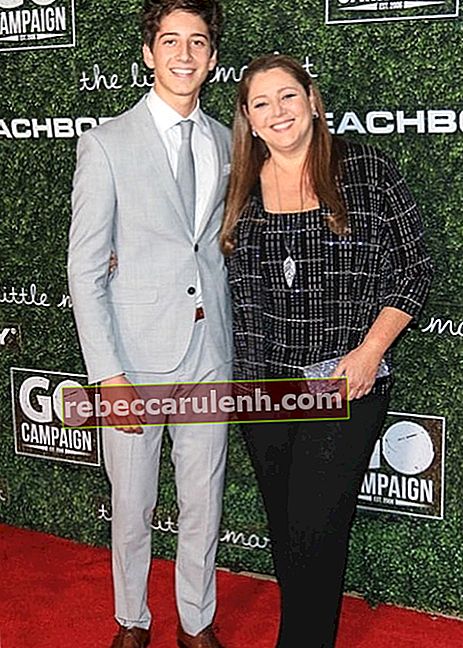 Milo Manheim mit seiner Mutter Camryn Manheim im Februar 2018