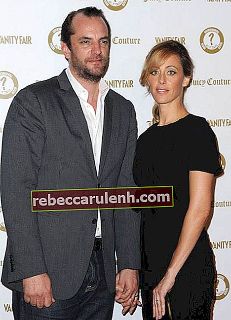 Kim Raver avec son mari Manuel Boyer lors d'un événement organisé par Vanity Fair en 2012
