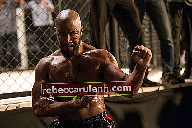 Michael Jai White trainiert für eine Kampfszene