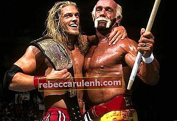 Hulk Hogan (a destra) con Adam “Edge” Copeland