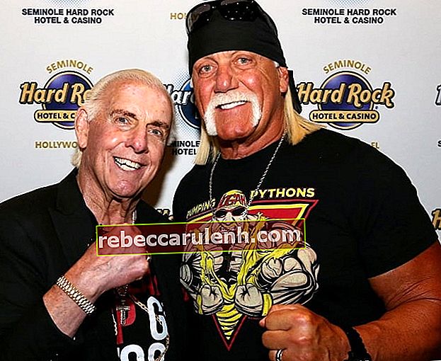 Hulk Hogan (z prawej) z Riciem Flairem w Hard Rock Holly Hotel & Casino w czerwcu 2018 roku