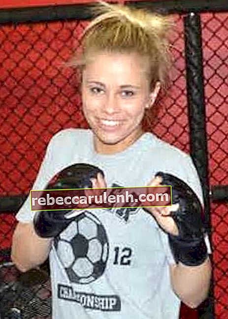 Paige VanZant avant son premier combat à Reno, Nevada en 2012